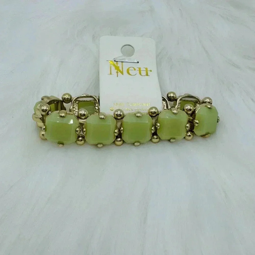 Green & Gold Fashion Jewelry Beaded Bracelet - Picture 7 of 7